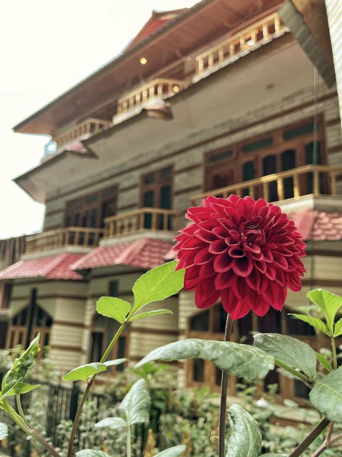 Mid Orchard Cottage, Kasol Exteriör bild