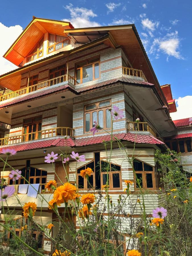 Mid Orchard Cottage, Kasol Exteriör bild