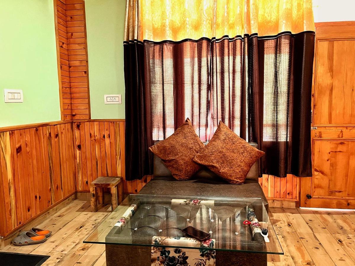 Mid Orchard Cottage, Kasol Exteriör bild
