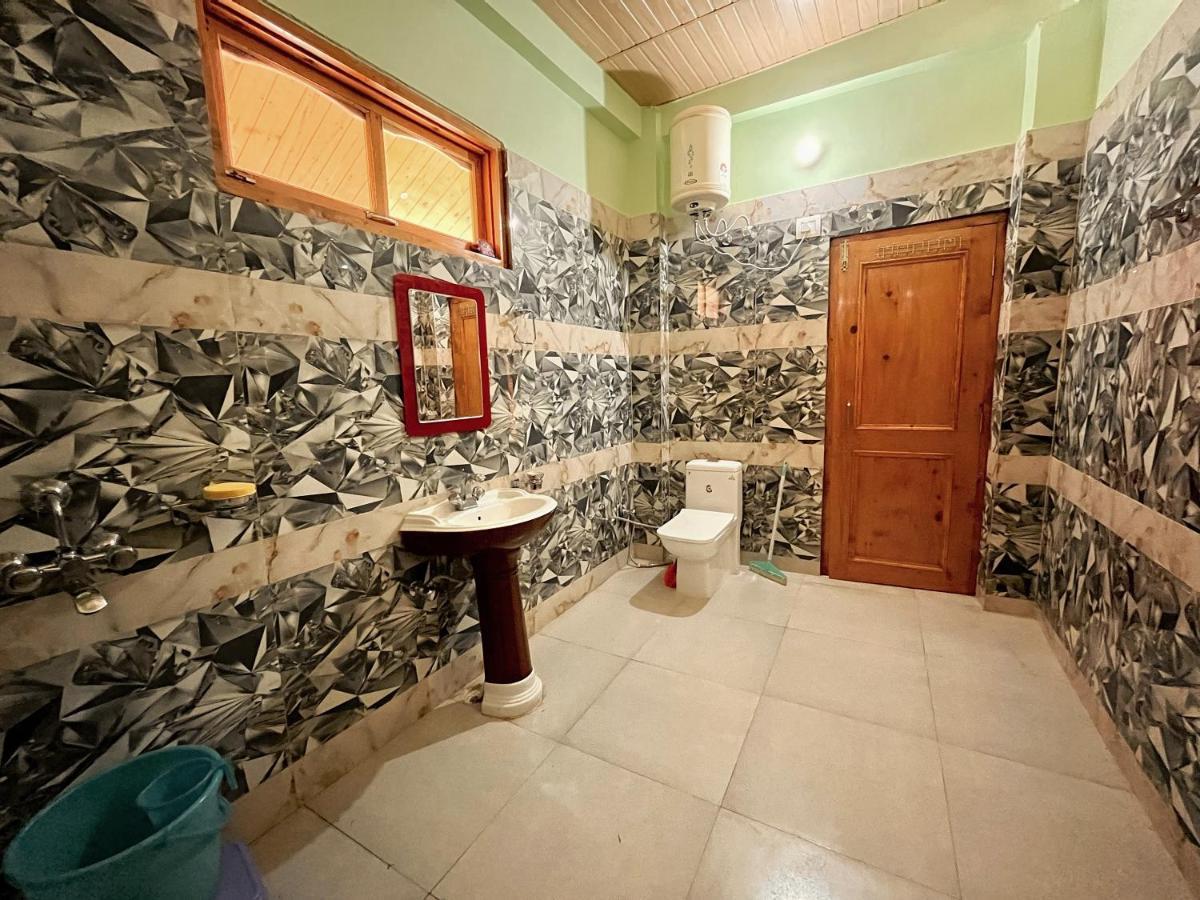 Mid Orchard Cottage, Kasol Exteriör bild