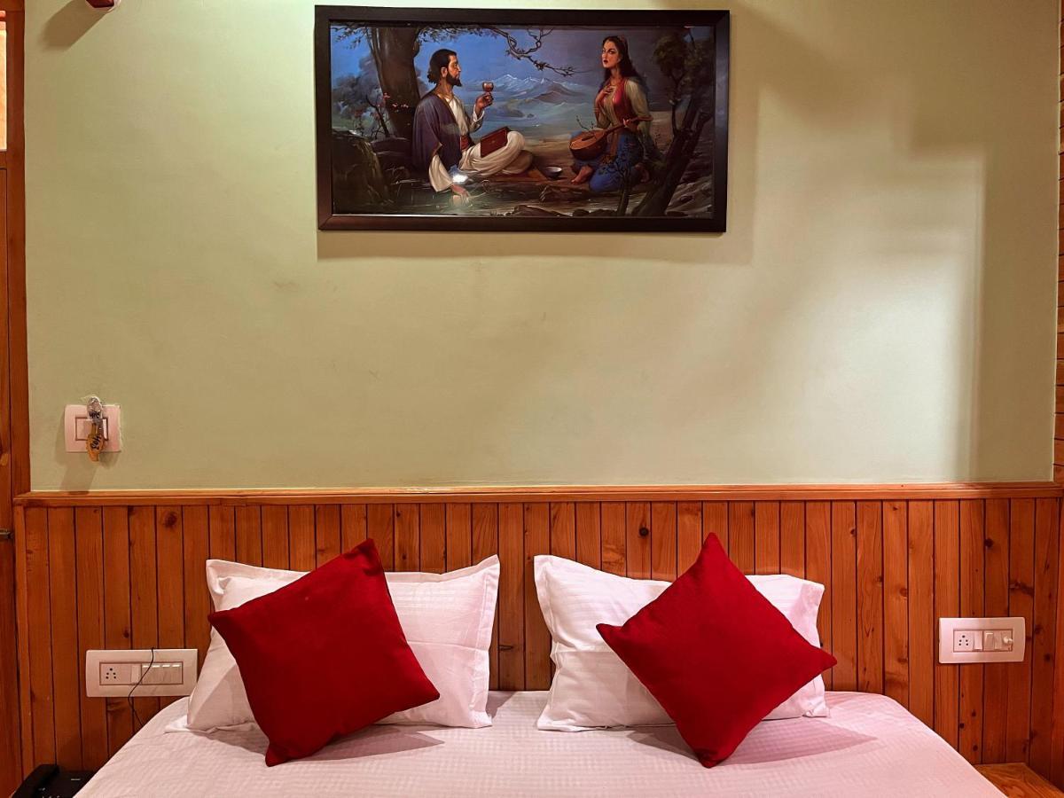 Mid Orchard Cottage, Kasol Exteriör bild